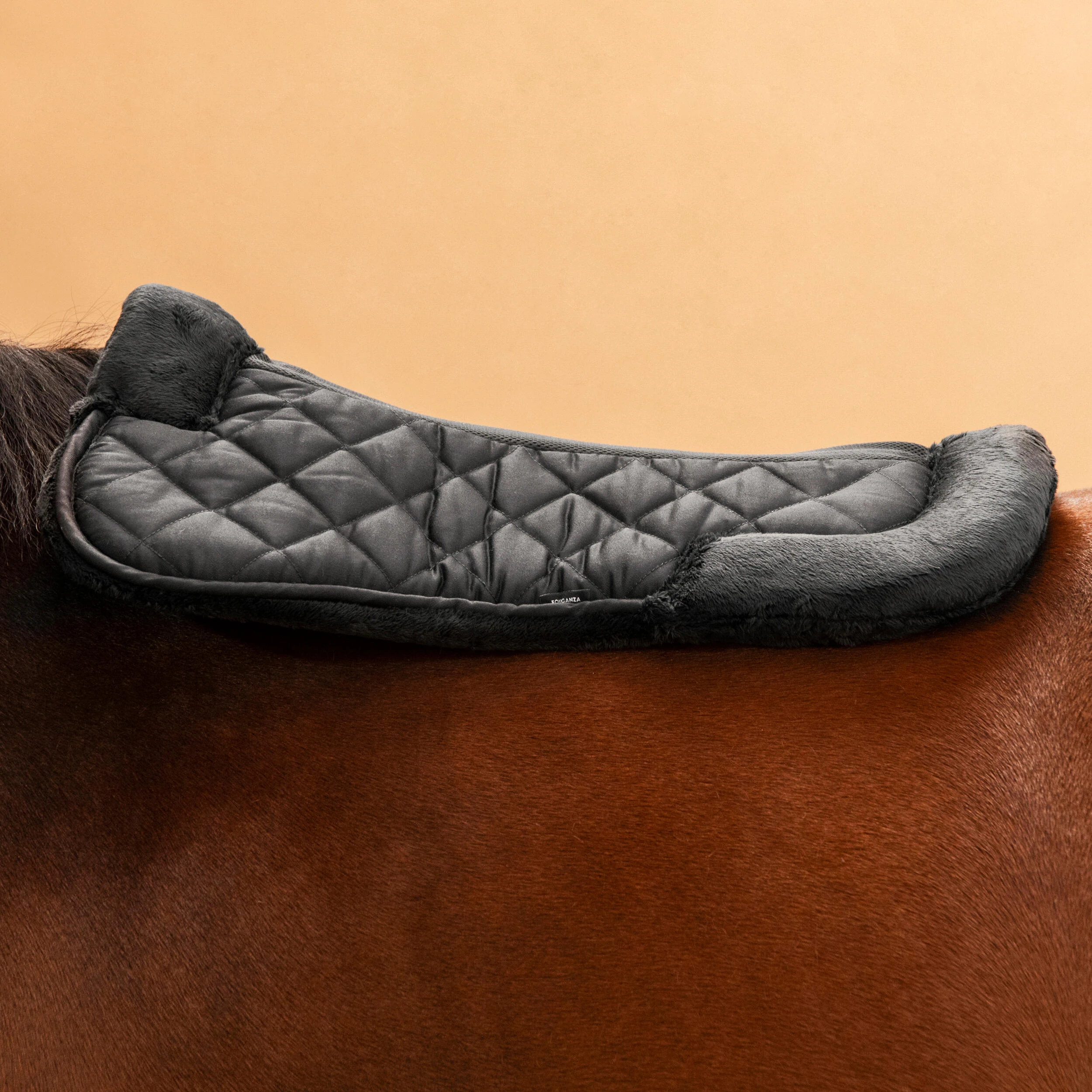 FOUGANZA Horse Riding Synthetic Sheepskin Saddle Pad For Horse And Pony 500 - Black